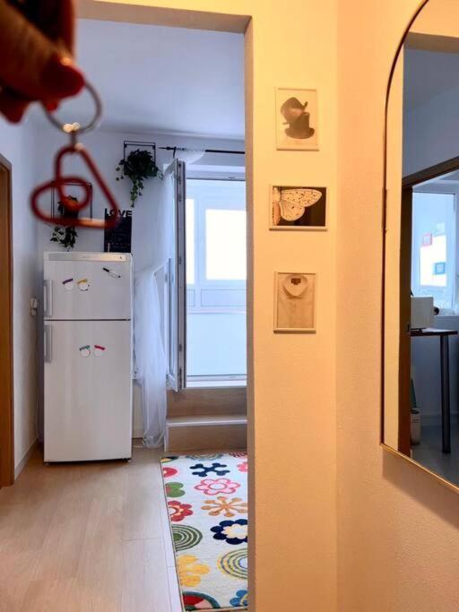 Апартаменты City View Studio In The Heart Of Бухарест Экстерьер фото